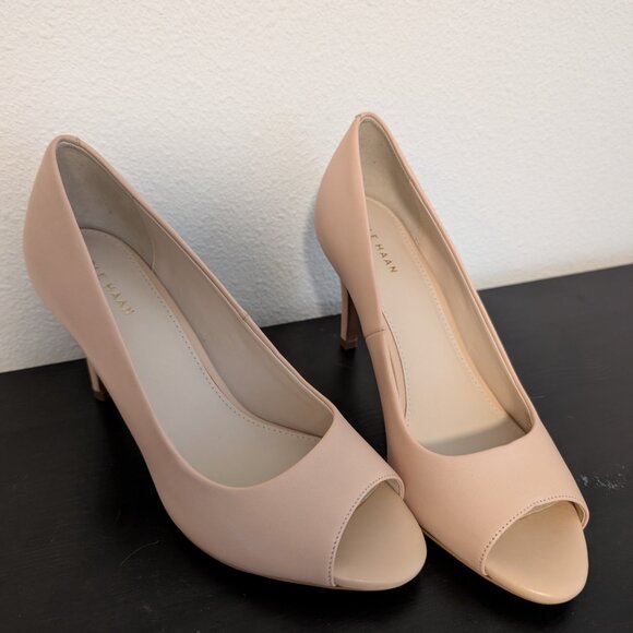 Cream Cole Haan Peep-Toed Heels, Size 7.5 - Picture 3 of 8